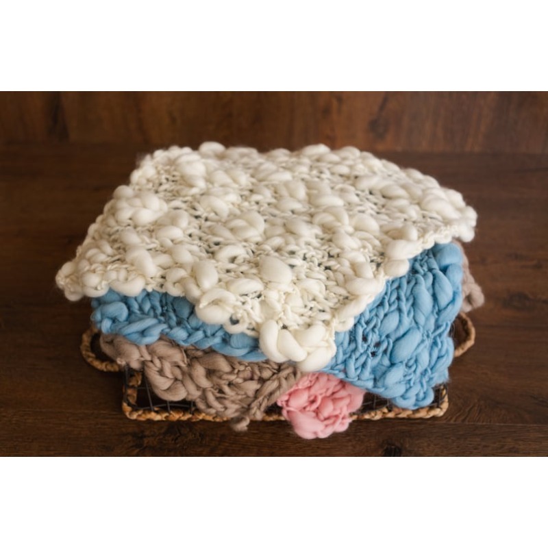 Baby Nursery Ideas - Chunky Knit Merino Baby Blanket -Braided
