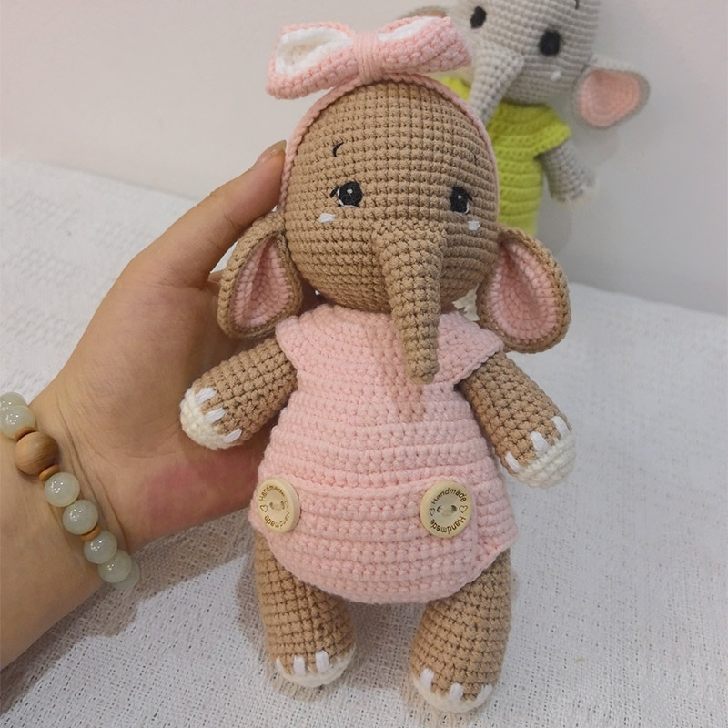 Handmade Crochet Elephant Coup - đánh giá và giá Baby Nursery Diy